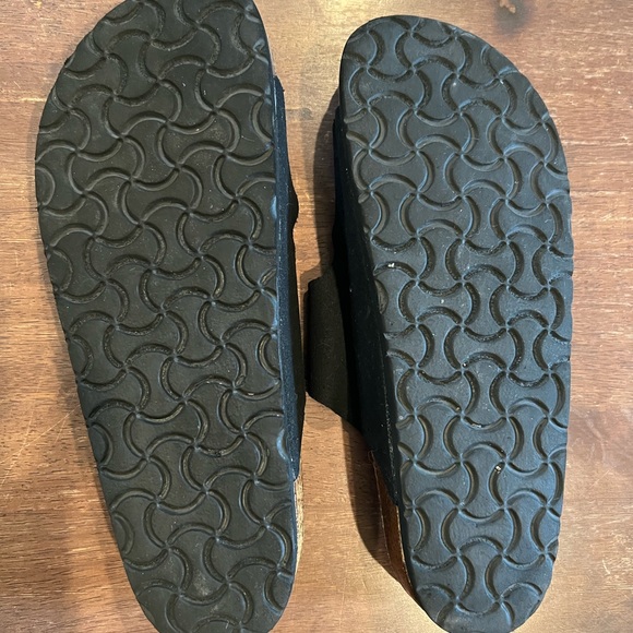 Skechers luxe foam Birkenstock style sandals - Picture 7 of 8